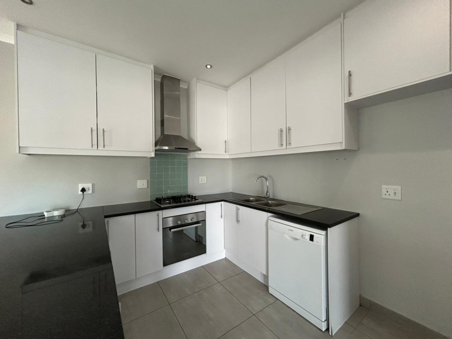 To Let 2 Bedroom Property for Rent in Table View Western Cape
